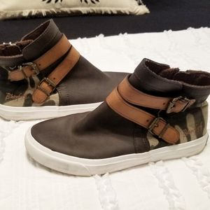 Blowfish sneaker bootie
